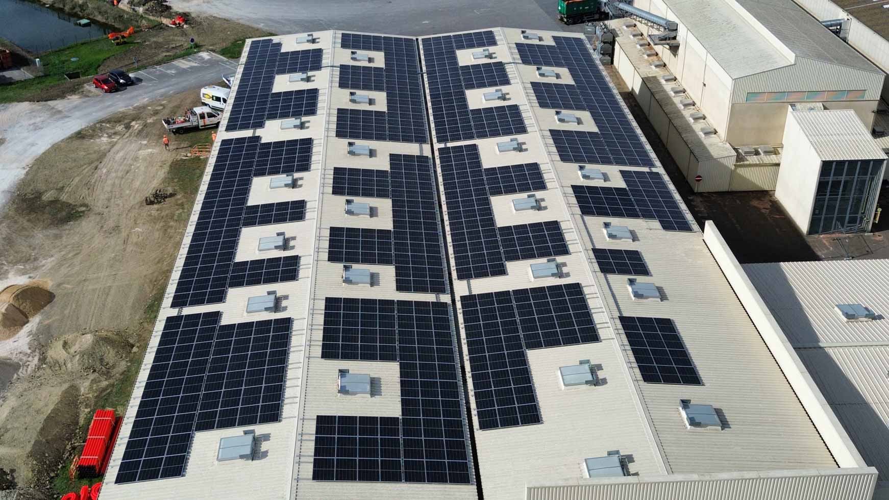 Plan raproché photovoltaïques en toiture